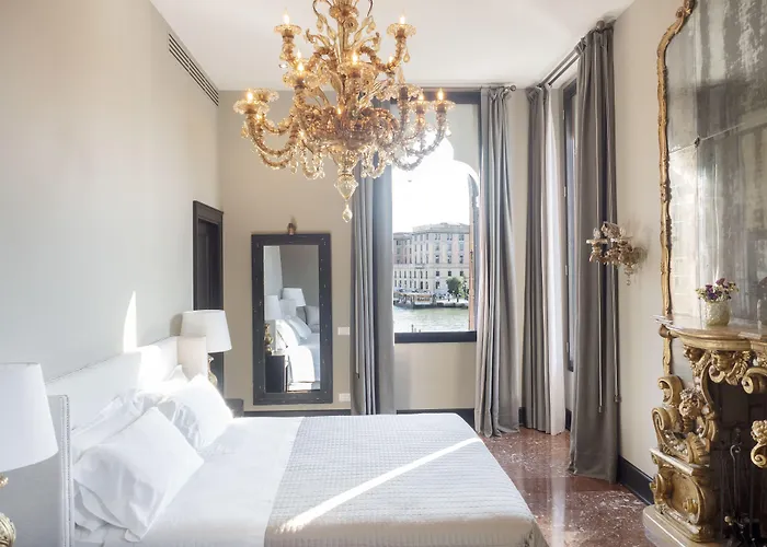 Bed and Breakfast Palazzetto Foscari Venezia